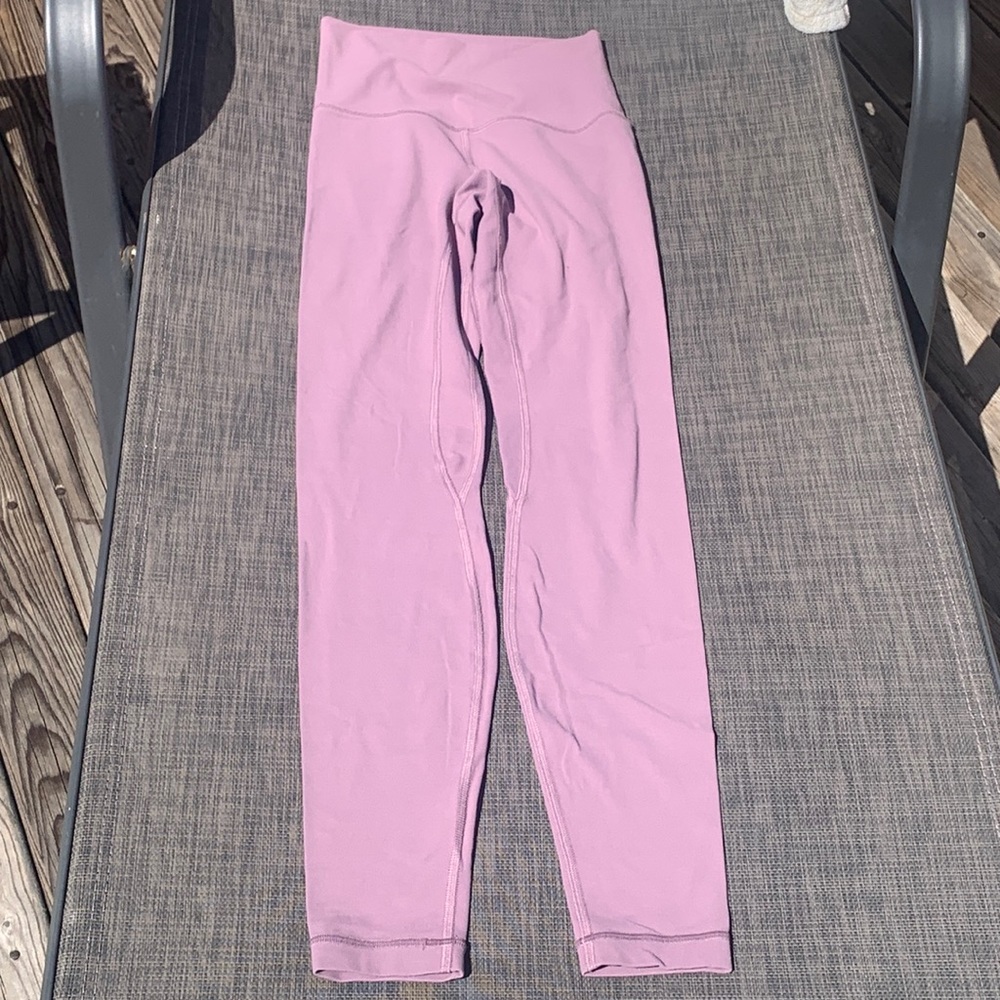 Lululemon Align leggings, size 2, 28 inch in Figue